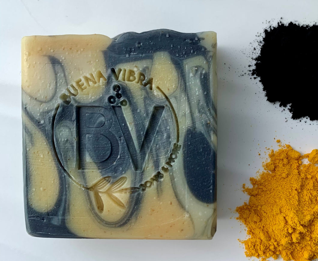 Charcoal with Bentonite Clay + Organic Turmeric